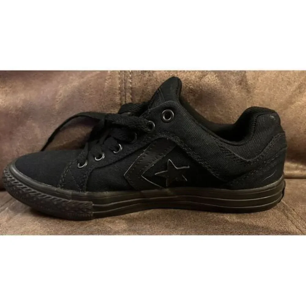 Converse Cons El Distrito Sneaker Kids Shoes Size 2‎ Black Black 359786F NWOB